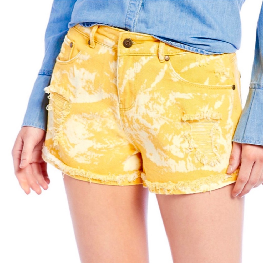Chelsea & Violet Tie Dye Distressed Jean Short 28
